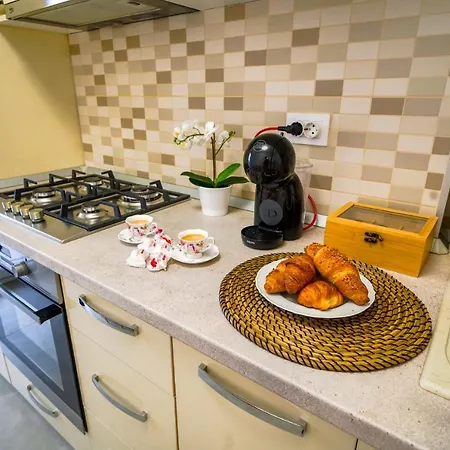 Διαμέρισμα Contemporary With Balcony - New Building