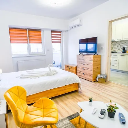 Contemporary With Balcony - New Building * Bukarest