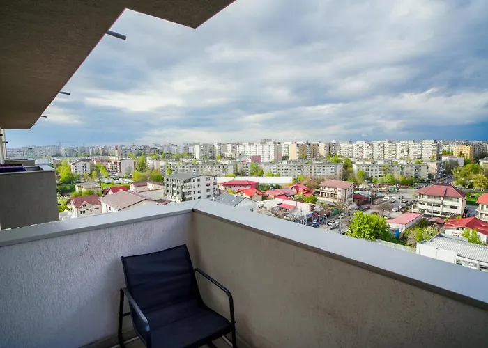 Contemporary With Balcony - New Building * 布加勒斯特