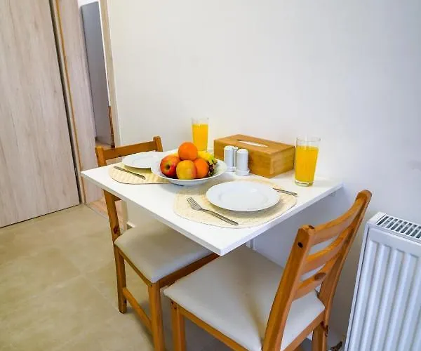 Contemporary With Balcony - New Building 부쿠레슈티