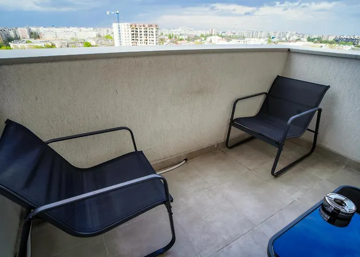 Contemporary With Balcony - New Building * Bucureşti